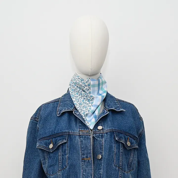 Skye Triangle Scarf